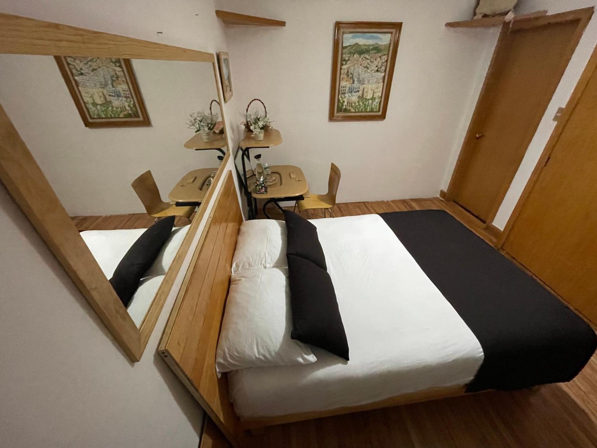 Hostal Roma Condesa Mexikóváros Szoba fotó