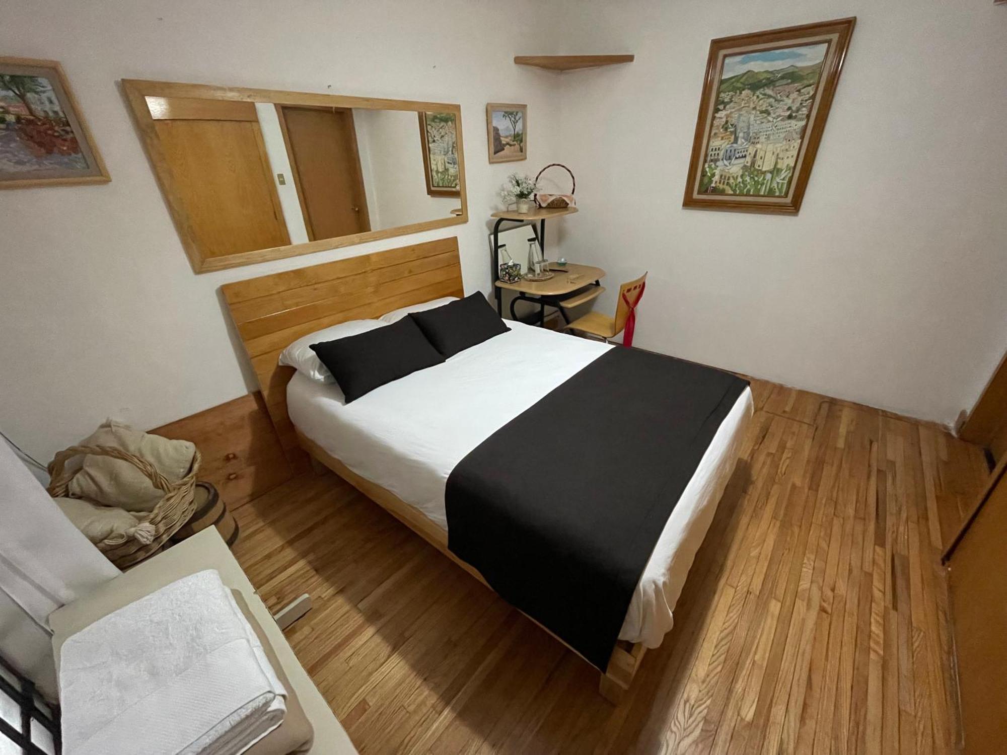 Hostal Roma Condesa Mexikóváros Szoba fotó